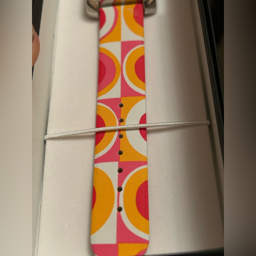 NWT/NIB Chete & Laroche Multicolor Watch With Serial # - Picture 9 of 10